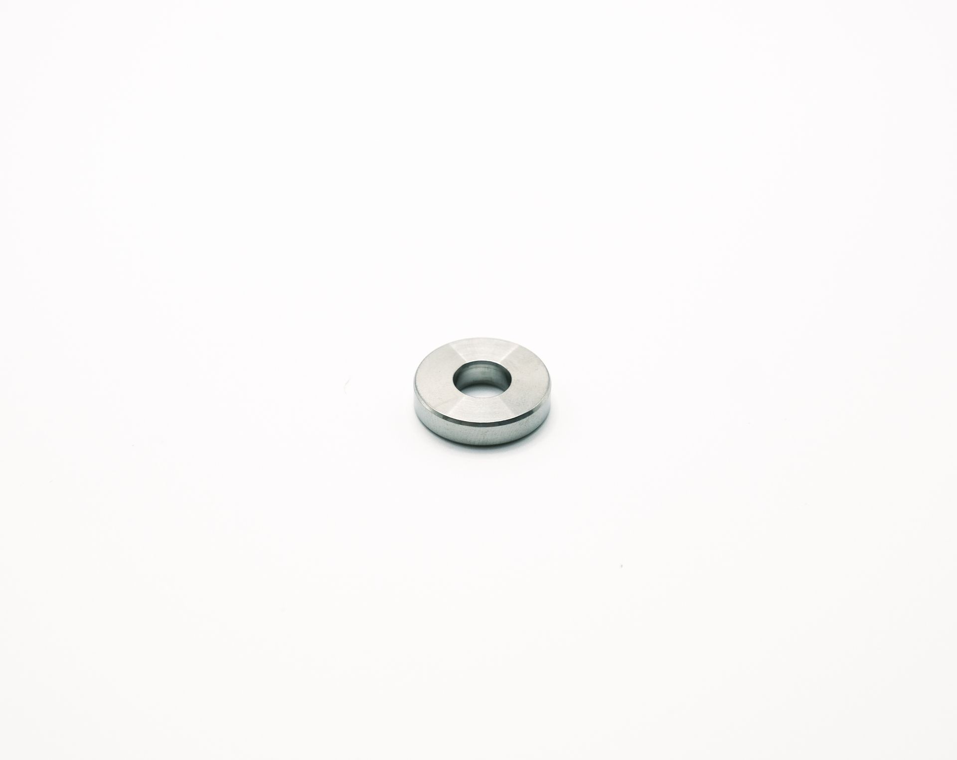 Magnet Container